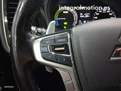 Mitsubishi Outlander 2.0 PHEV Kaiteki Auto 4WD - Miniatura 12