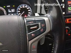 Mitsubishi Outlander 2.0 PHEV Kaiteki Auto 4WD - Miniatura 13