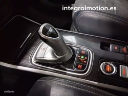 Mitsubishi Outlander 2.0 PHEV Kaiteki Auto 4WD - Miniatura 18