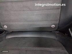 Mitsubishi Outlander 2.0 PHEV Kaiteki Auto 4WD - Miniatura 23