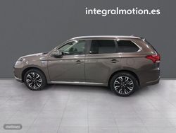 Mitsubishi Outlander 2.0 PHEV Kaiteki Auto 4WD - Miniatura 24
