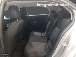 Mercedes Clase A A 180 d - Miniatura 10