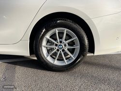 BMW Serie 3 318d Auto. - Miniatura 29
