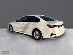 BMW Serie 3 318d Auto. - Miniatura 4