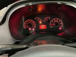 Fiat Doblo 1.3 MTJ FURGON 95CV - Miniatura 8