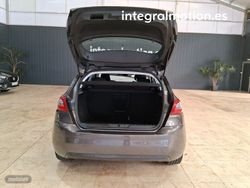 Peugeot 308 5p Allure 1.2 130 S&S - Miniatura 30