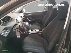 Peugeot 308 5p Allure 1.2 130 S&S - Miniatura 6