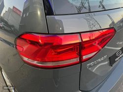 Volkswagen Touran 2.0 TDi 85kW Trendline DSG 7pl - Miniatura 27