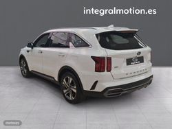 Kia Sorento 1.6 T-GDi PHEV Emotion 4x4 7pl - Miniatura 4