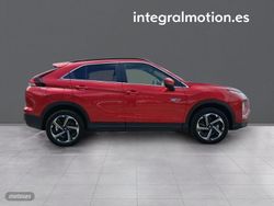 Mitsubishi Eclipse Cross PHEV Kaiteki 4WD - Miniatura 26