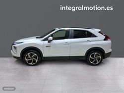 Mitsubishi Eclipse Cross PHEV Kaiteki 4WD - Miniatura 24
