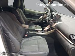 Mitsubishi Eclipse Cross PHEV Kaiteki 4WD - Miniatura 9