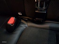 Mitsubishi Eclipse Cross PHEV Kaiteki 4WD - Miniatura 23