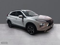 Mitsubishi Eclipse Cross PHEV Kaiteki 4WD - Miniatura 3