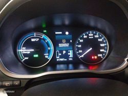 Mitsubishi Eclipse Cross PHEV Kaiteki 4WD - Miniatura 8
