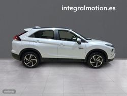Mitsubishi Eclipse Cross PHEV Kaiteki 4WD - Miniatura 25