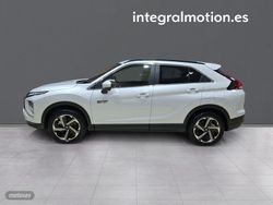 Mitsubishi Eclipse Cross PHEV Kaiteki 4WD - Miniatura 23