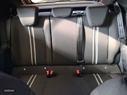 Opel Corsa 1.2T XHLHybrid 81kW GS eDCT - Miniatura 20