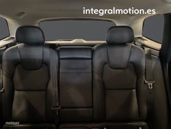 Volvo XC 60 2.0 D4 Momentum Pro Auto - Miniatura 20
