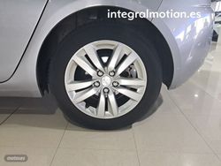 Peugeot 308 5p Style 1.6 BlueHDi 100 - Miniatura 29