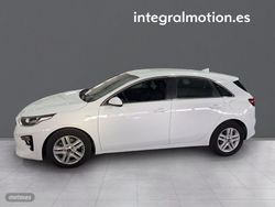Kia Ceed 1.0 MHEV 88kW (120CV) Drive DCT - Miniatura 24