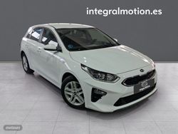 Kia Ceed 1.0 MHEV 88kW (120CV) Drive DCT - Miniatura 3