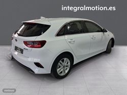 Kia Ceed 1.0 MHEV 88kW (120CV) Drive DCT - Miniatura 5