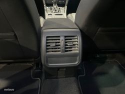 Volkswagen Passat Variant Executive 2.0 TDI 110kW DSG - Miniatura 21