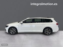 Volkswagen Passat Variant Executive 2.0 TDI 110kW DSG - Miniatura 24
