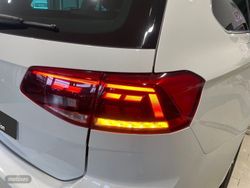 Volkswagen Passat Variant Executive 2.0 TDI 110kW DSG - Miniatura 28