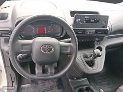Toyota Proace City VAN FURGON 1.5D 100CV - Miniatura 8