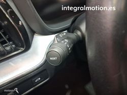 Volvo XC 60 2.0 B4 D AWD Momentum Pro Auto - Miniatura 14