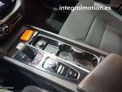 Volvo XC 60 2.0 B4 D AWD Momentum Pro Auto - Miniatura 22