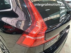 Volvo XC 60 2.0 B4 D AWD Momentum Pro Auto - Miniatura 28