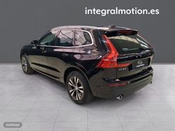 Volvo XC 60 2.0 B4 D AWD Momentum Pro Auto - Miniatura 4