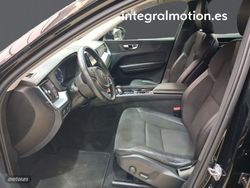 Volvo XC 60 2.0 B4 D AWD Momentum Pro Auto - Miniatura 6