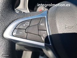 Dacia Duster Essential Blue dCi 85kW (115CV) 4X4 - Miniatura 12