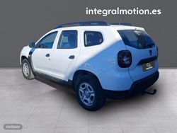 Dacia Duster Essential Blue dCi 85kW (115CV) 4X4 - Miniatura 4