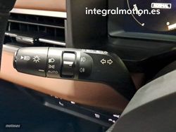 Mitsubishi Outlander PHEV First Edition 4WD - Miniatura 14