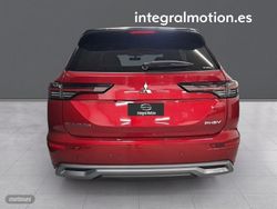 Mitsubishi Outlander PHEV First Edition 4WD - Miniatura 25