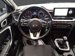 Kia Ceed 1.6 MHEV iMT 100kW (136CV) Drive - Miniatura 11