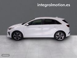 Kia Ceed 1.6 MHEV iMT 100kW (136CV) Drive - Miniatura 24