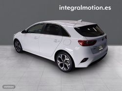 Kia Ceed 1.6 MHEV iMT 100kW (136CV) Drive - Miniatura 4