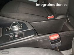 BMW X1 sDrive16d Business - Miniatura 22