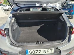 Kia Stonic 1.0 T-GDi 74kW (100CV) MHEV Drive DCT - Miniatura 30