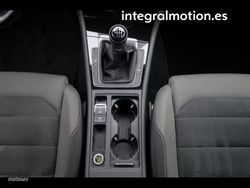 Volkswagen Golf Advance 2.0 TDI 110kW (150CV) - Miniatura 13
