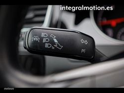 Volkswagen Golf Advance 2.0 TDI 110kW (150CV) - Miniatura 9