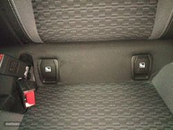 Opel Astra 1.2T SHT 96kW (130CV) GS Line ST - Miniatura 23