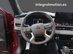 Mitsubishi Outlander PHEV Kaiteki+ 4WD - Miniatura 11