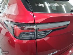 Mitsubishi Outlander PHEV Kaiteki+ 4WD - Miniatura 28